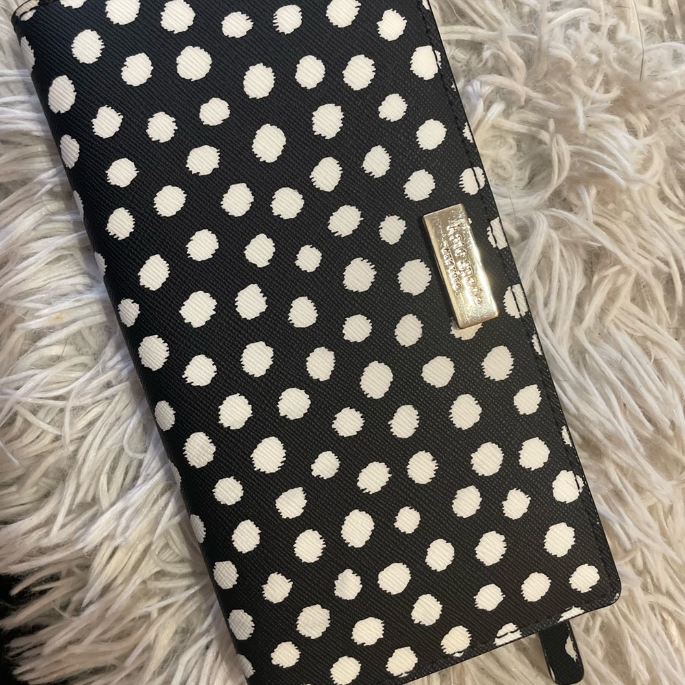 NWT Kate Spade “Stacy” Wallet